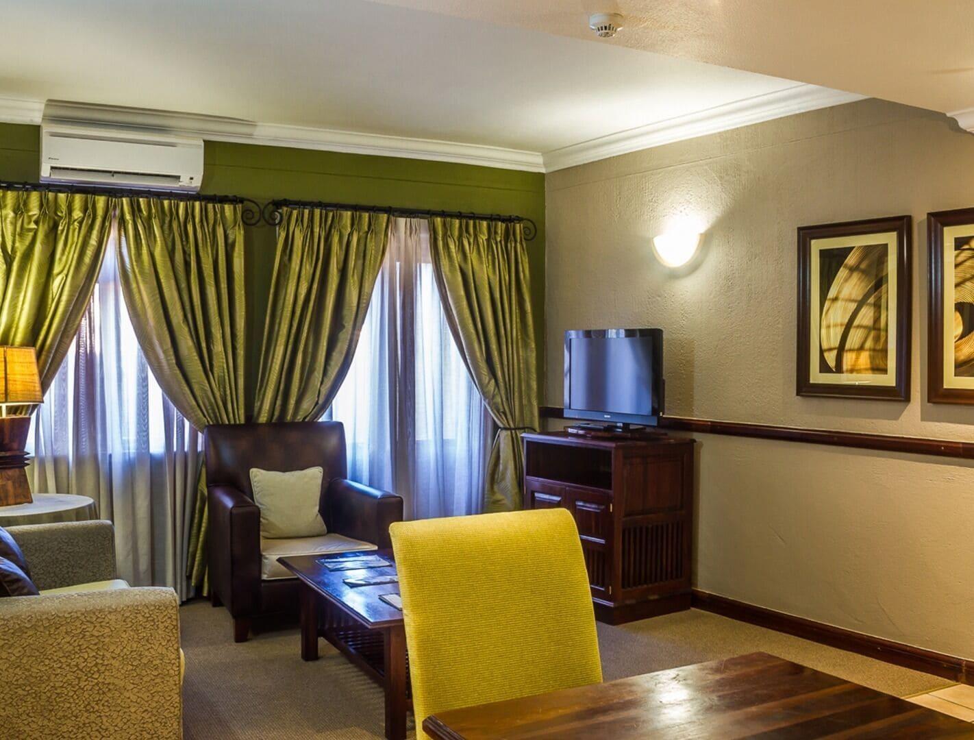Peermont Mondior Hotel Gaborone Bagian luar foto
