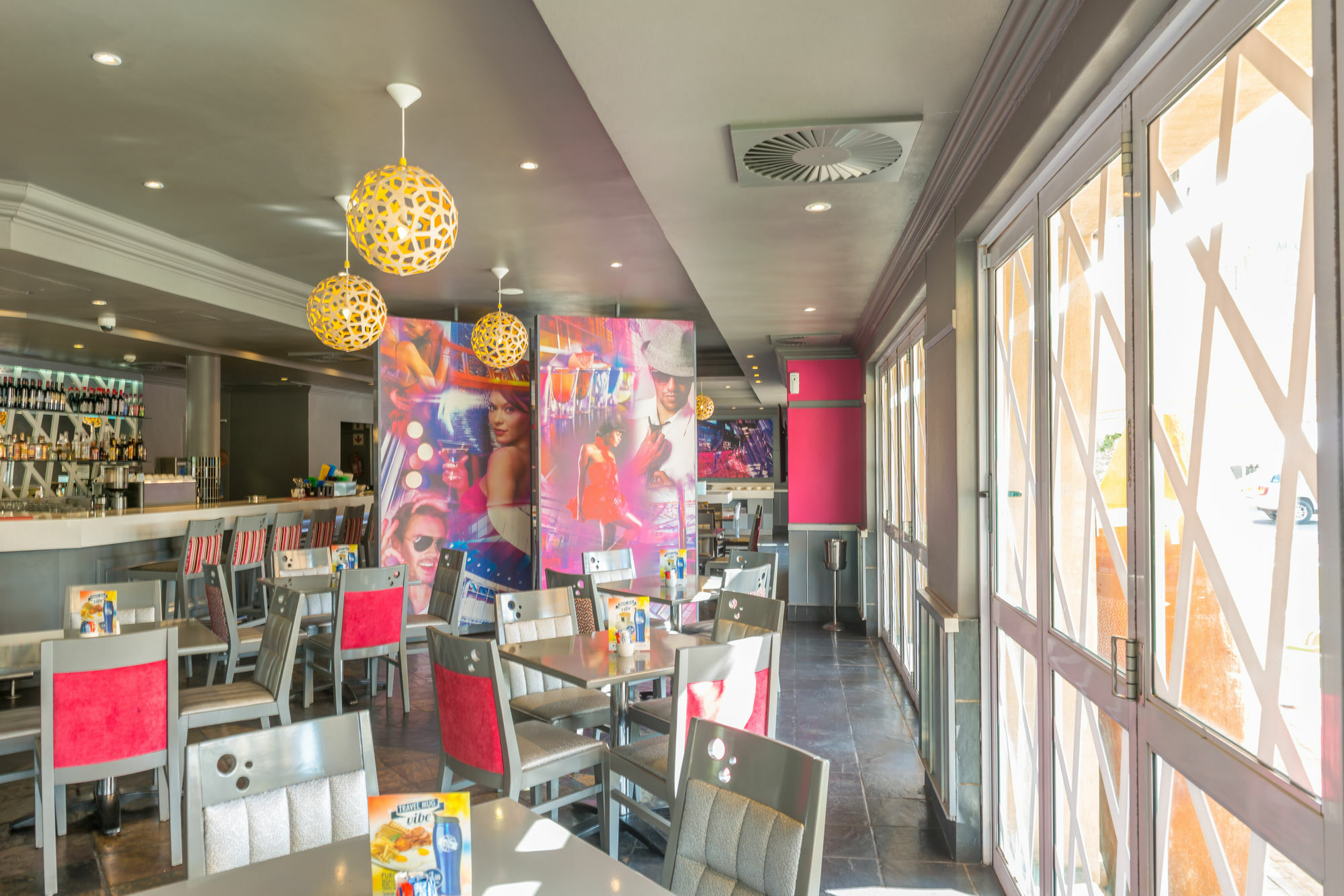 Peermont Mondior Hotel Gaborone Bagian luar foto